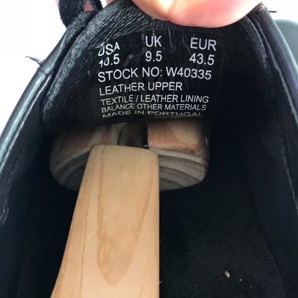 Wolverine Kirk Black Men’s Oxfords - Picture 5 of 8